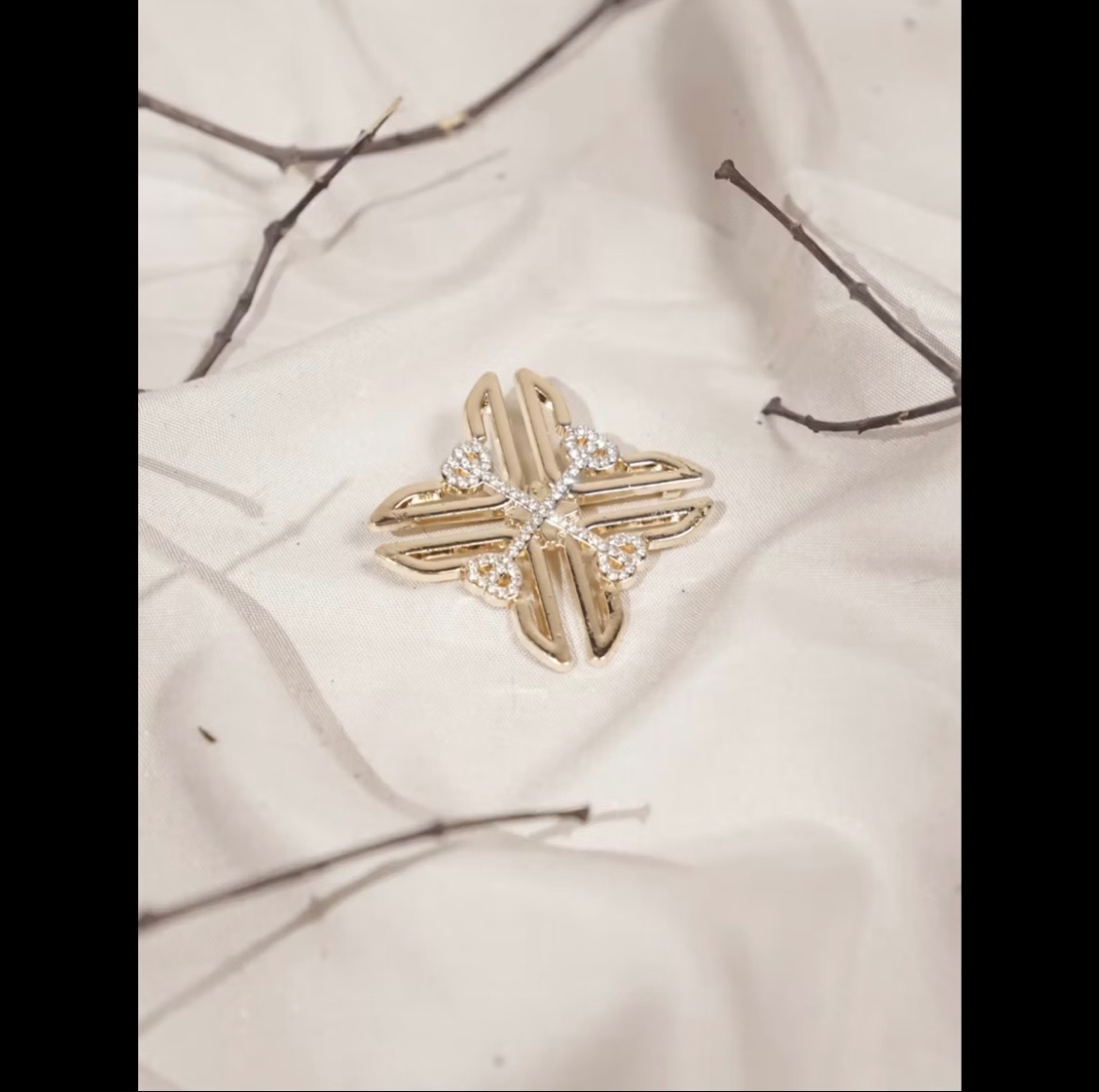 EVANTHE - Pin Brooch Bross Bros Logo Evanthe Aksesoris Fashion Hijab Jilbab Premium