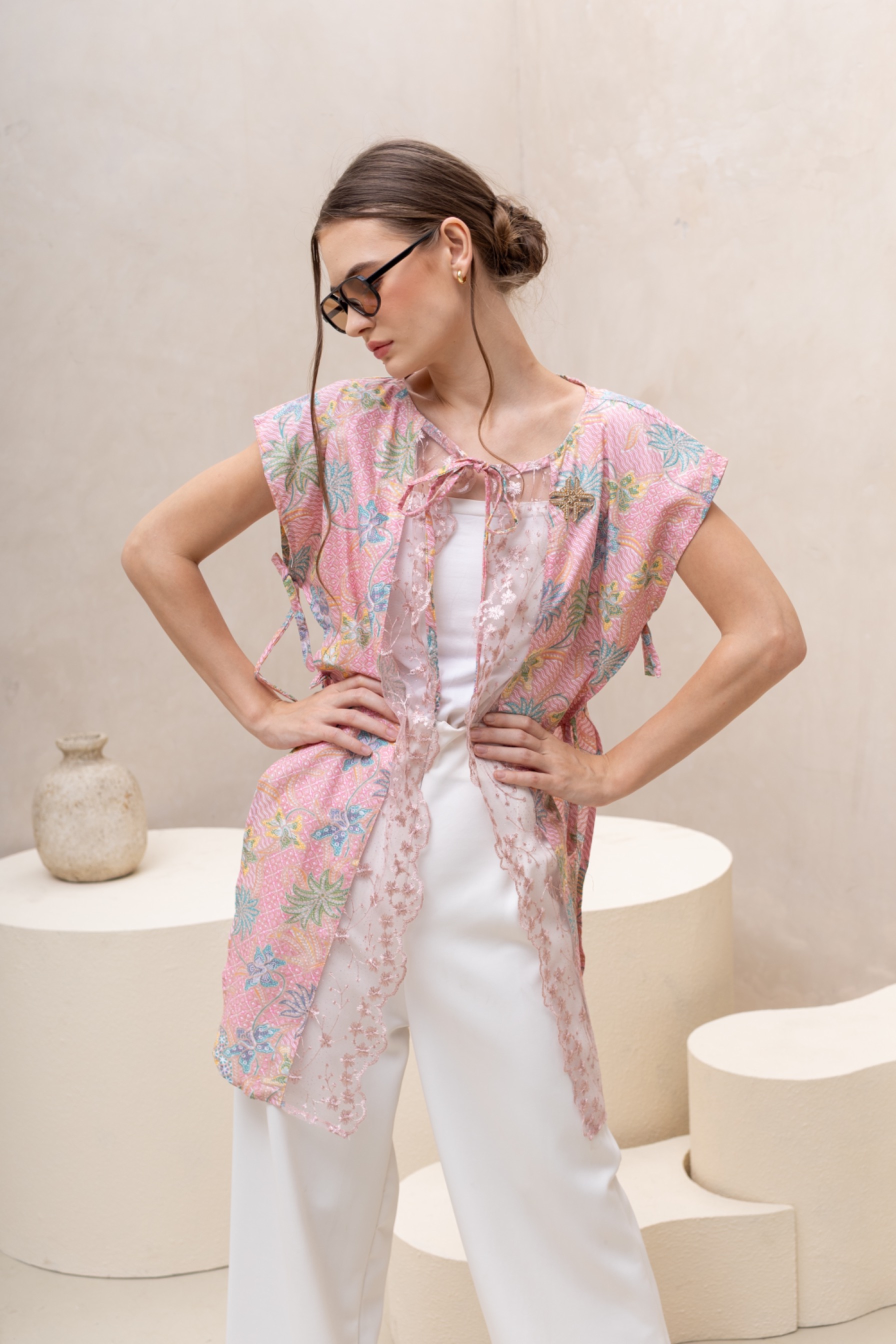 ROSAVELLE VEST