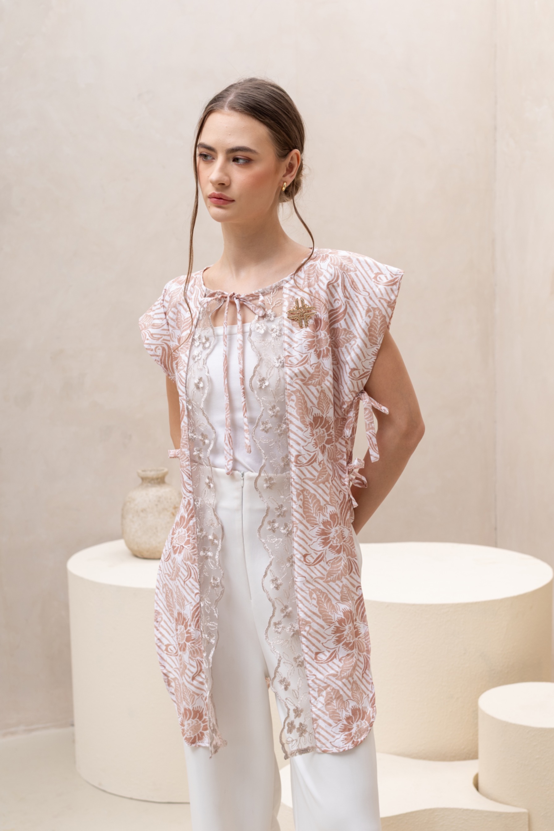 ROSAVELLE VEST