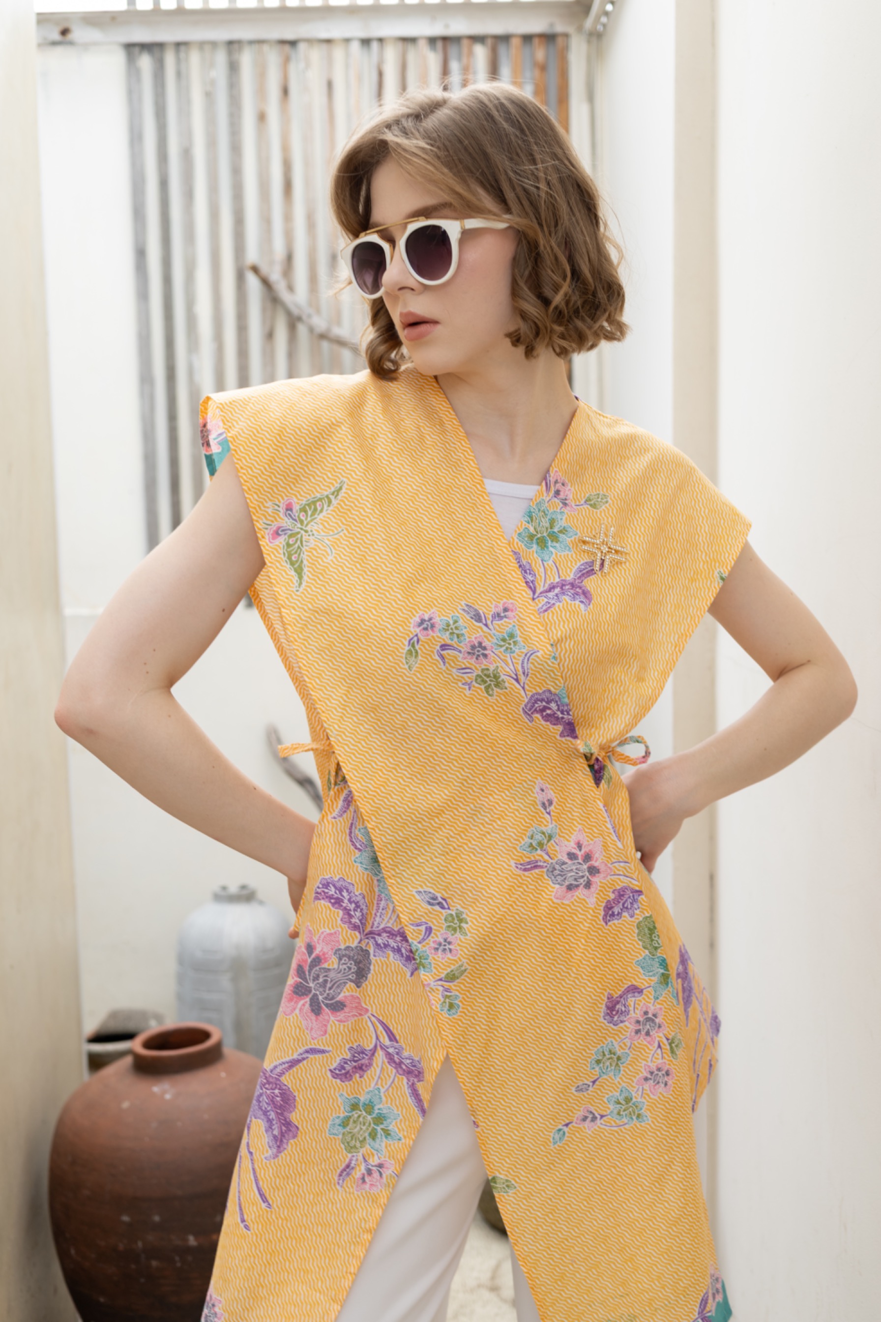 KALYA VEST