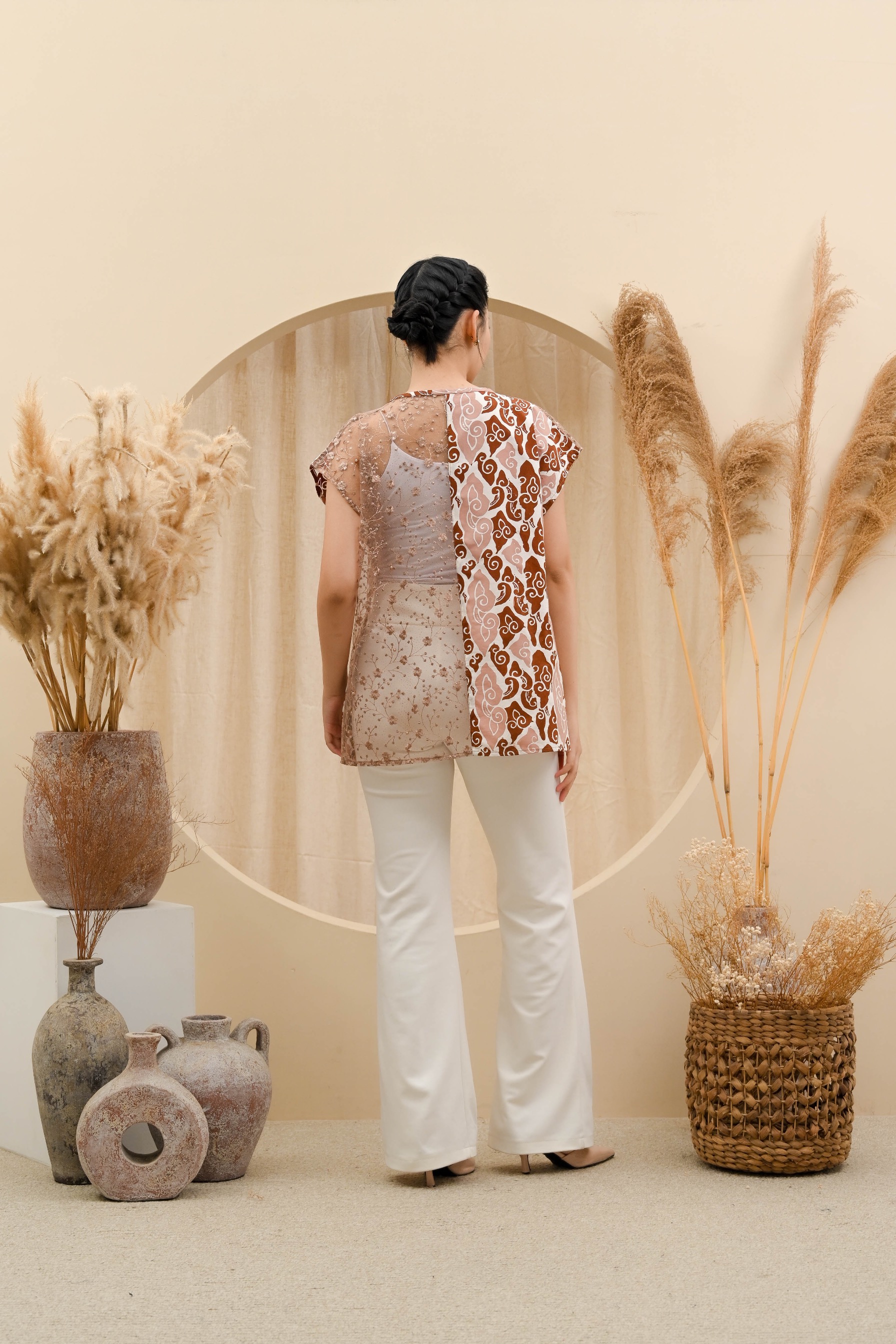 LANGENIA VEST