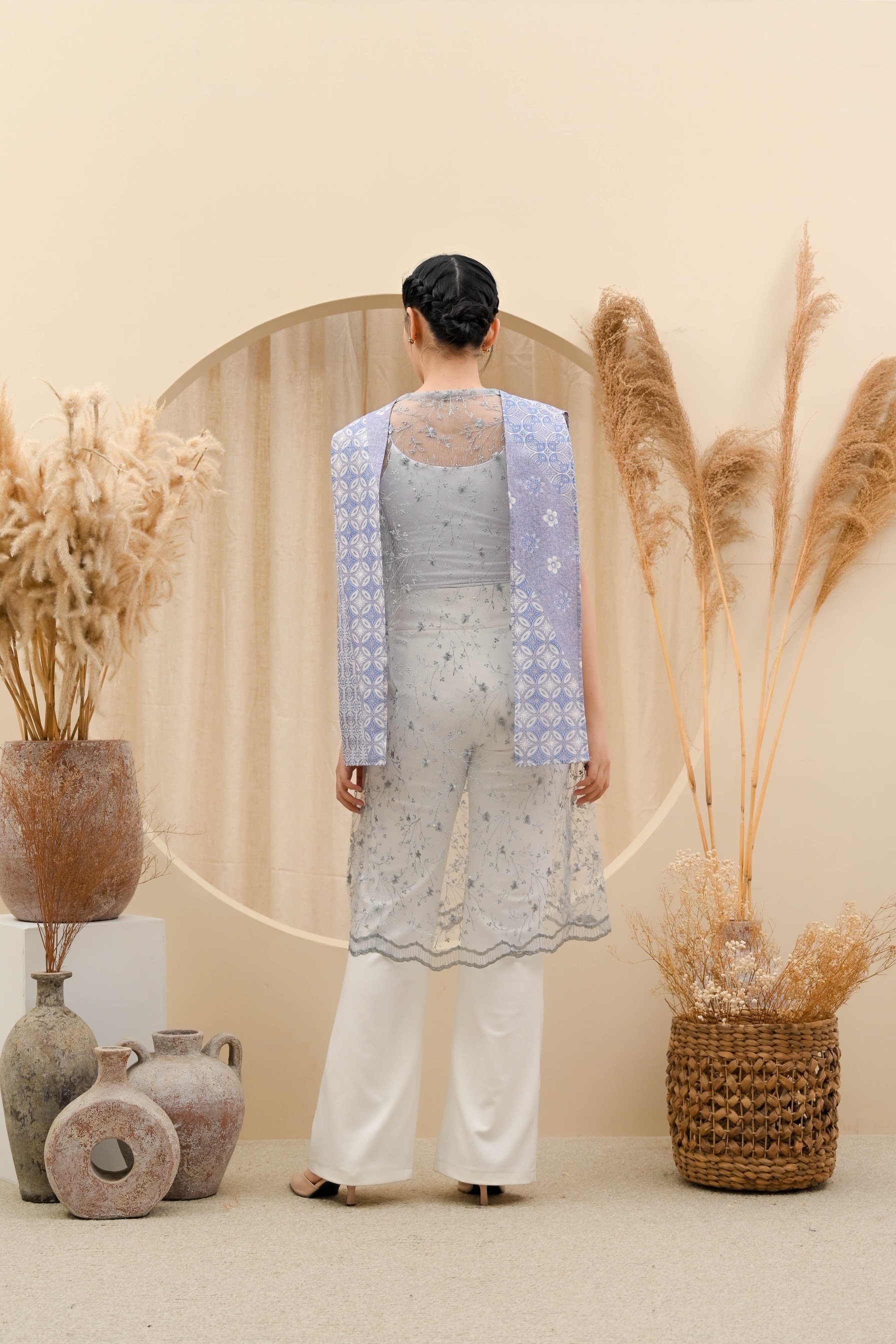 VIRELLA VEST
