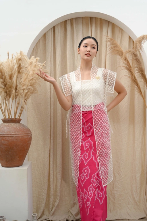 Image of SAVANI SERIES