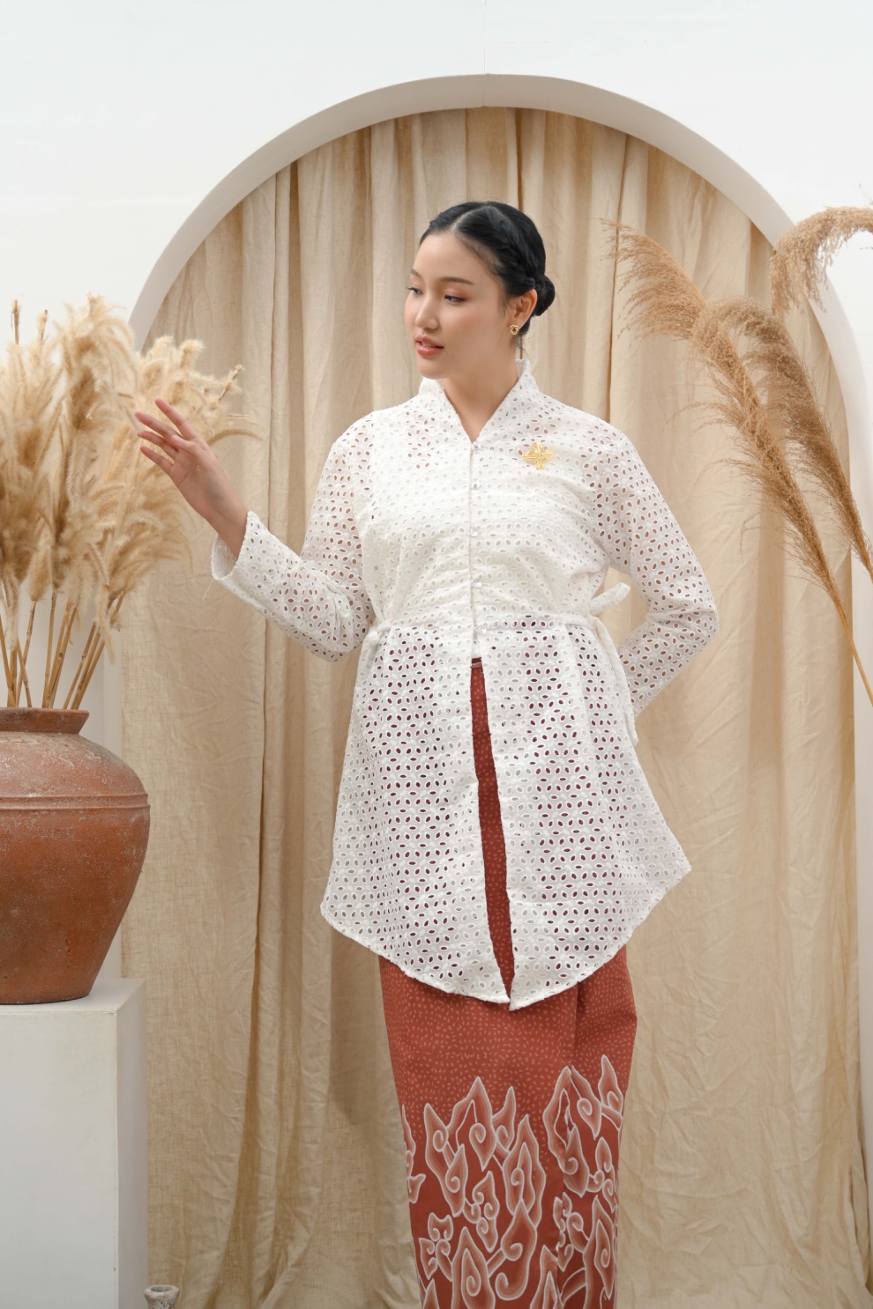 ELSHIRA SERIES