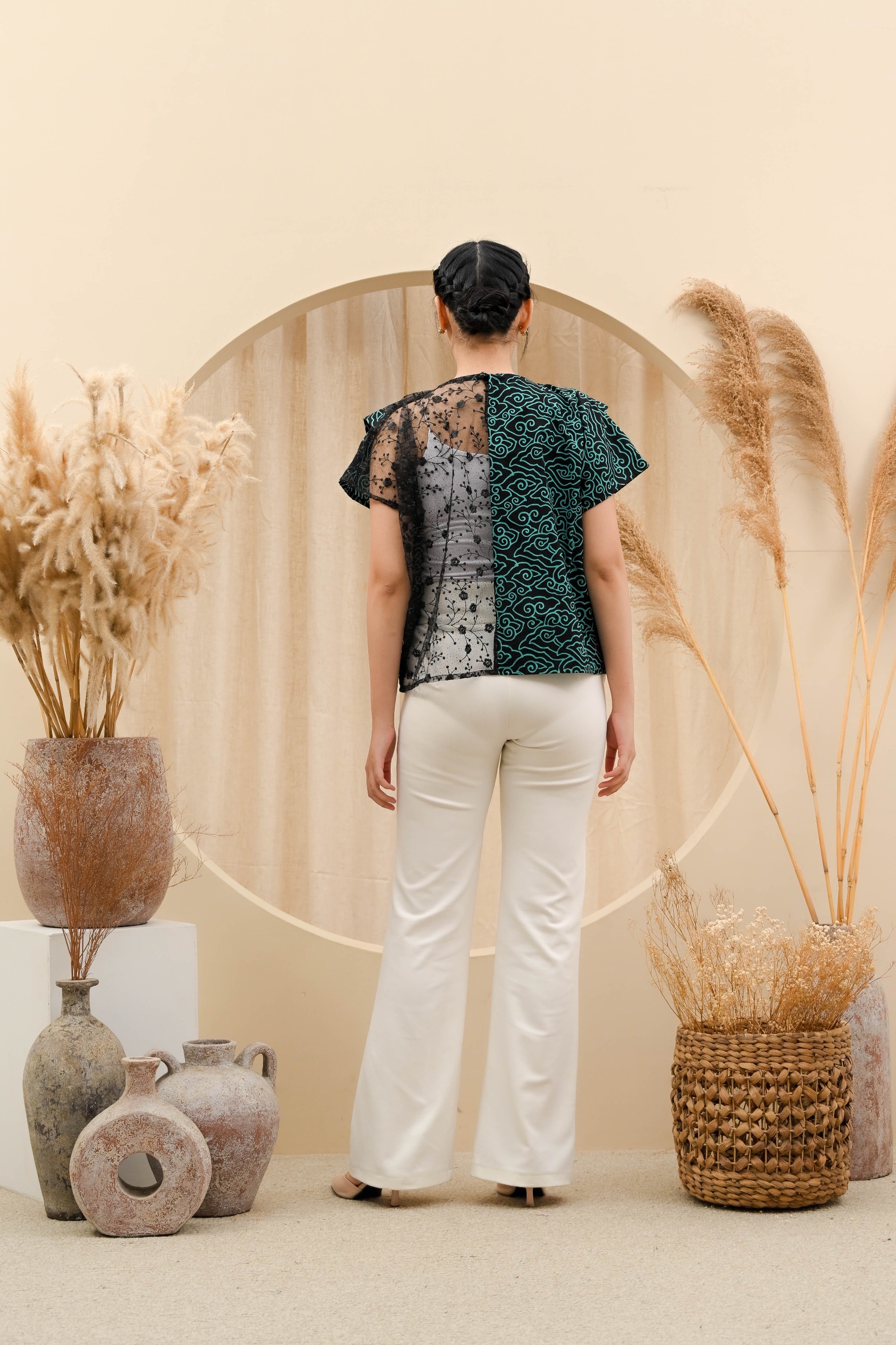 RAEVA BLOUSE