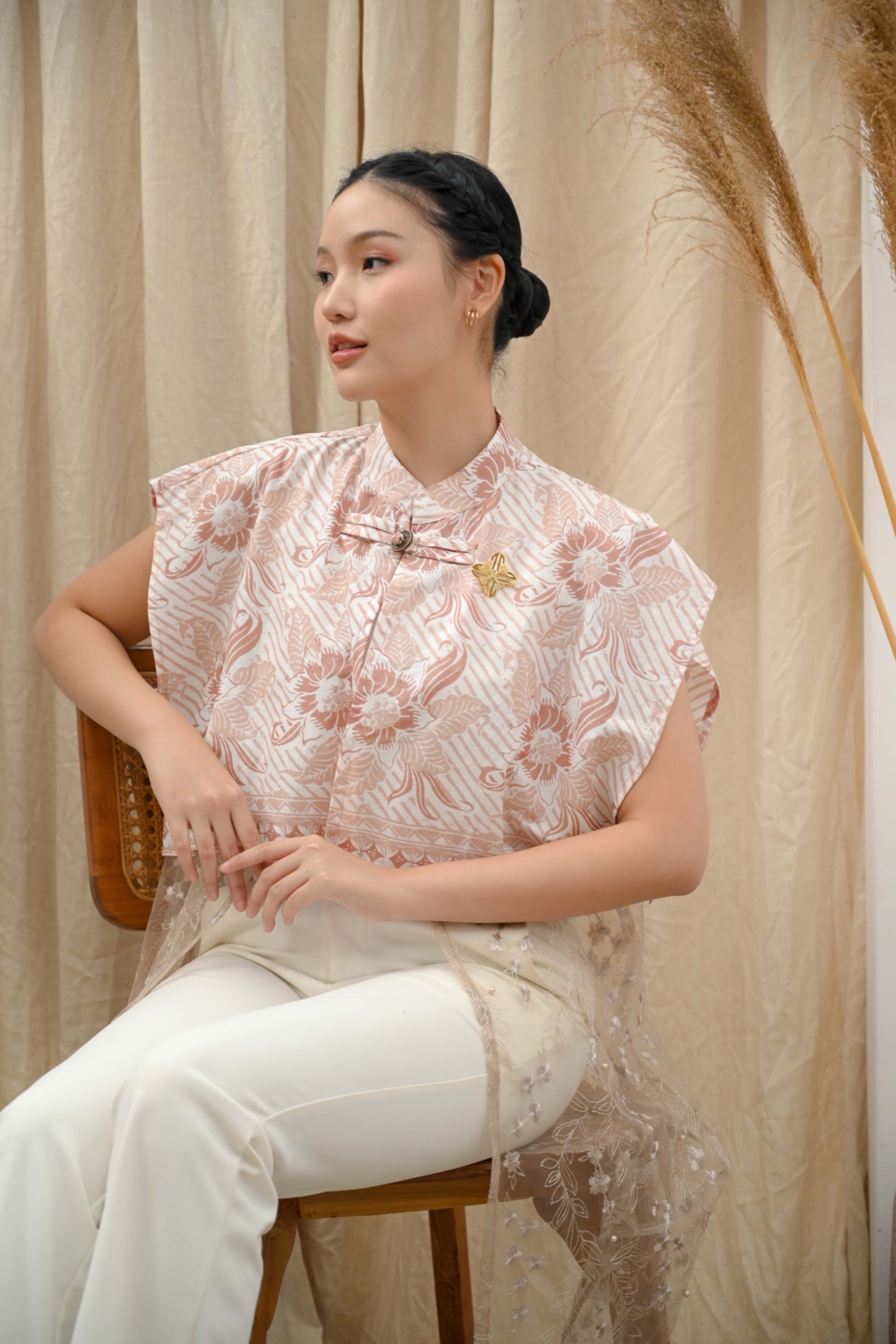ALMEIRA VEST