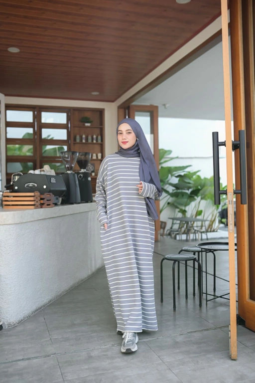 Image of PROUDYHIJAB -  Andrea Midi Dress Knit  Busui Friendly