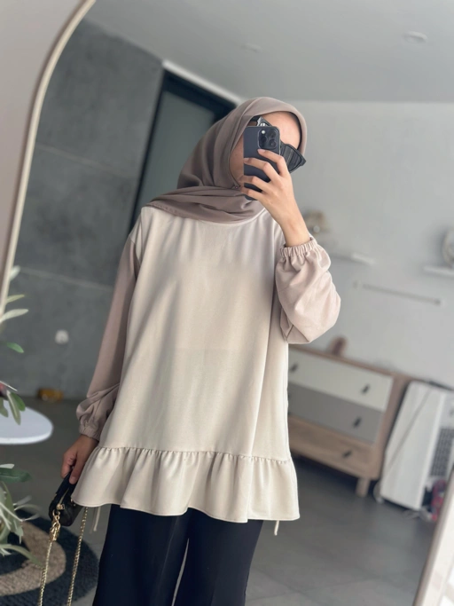 Image of PROUDYHIJAB -  Nari Shirt Atasan Wanita Busui Friendly Bukaan Kanan Kiri