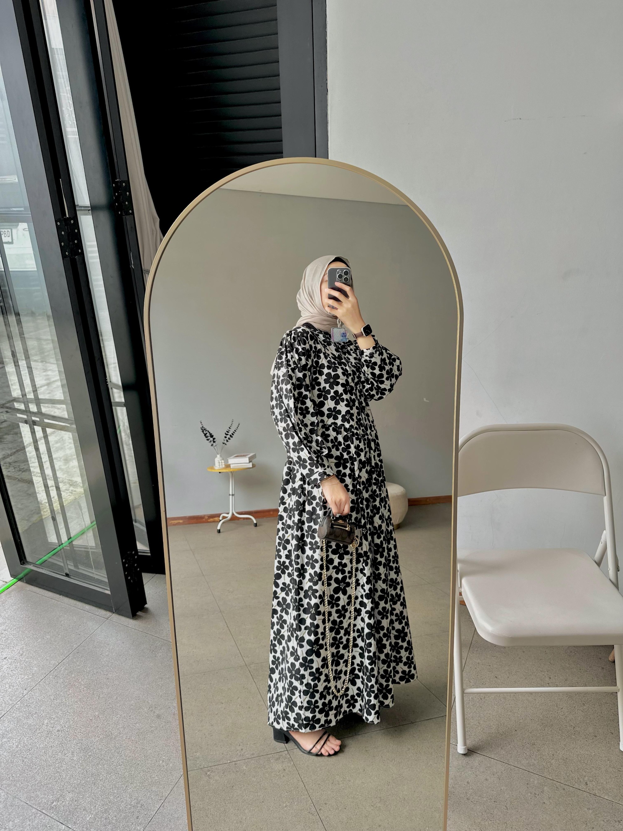 Yumi Dress