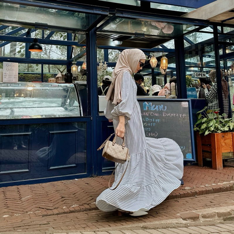 Suzy Dress