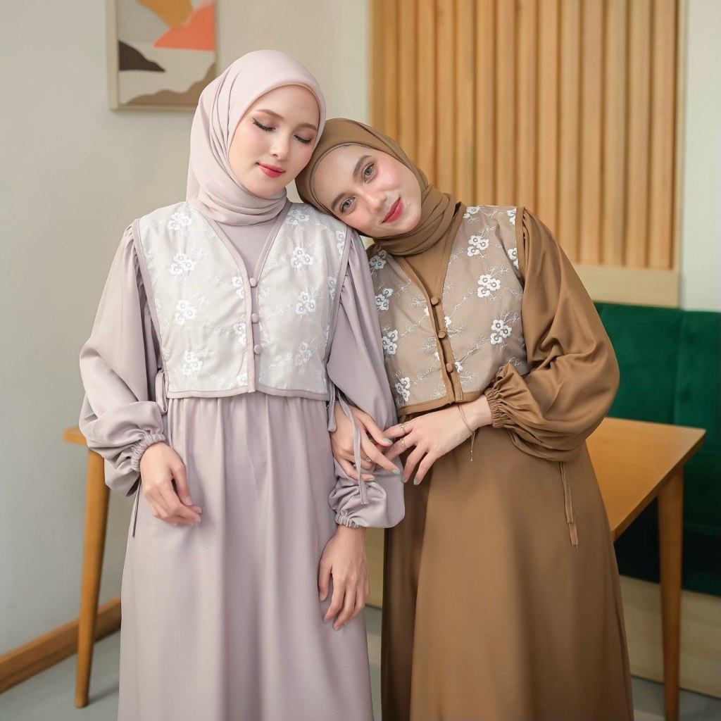Yeji Dress