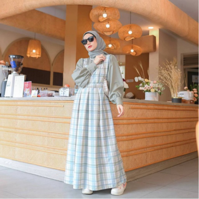 Faiha Dress