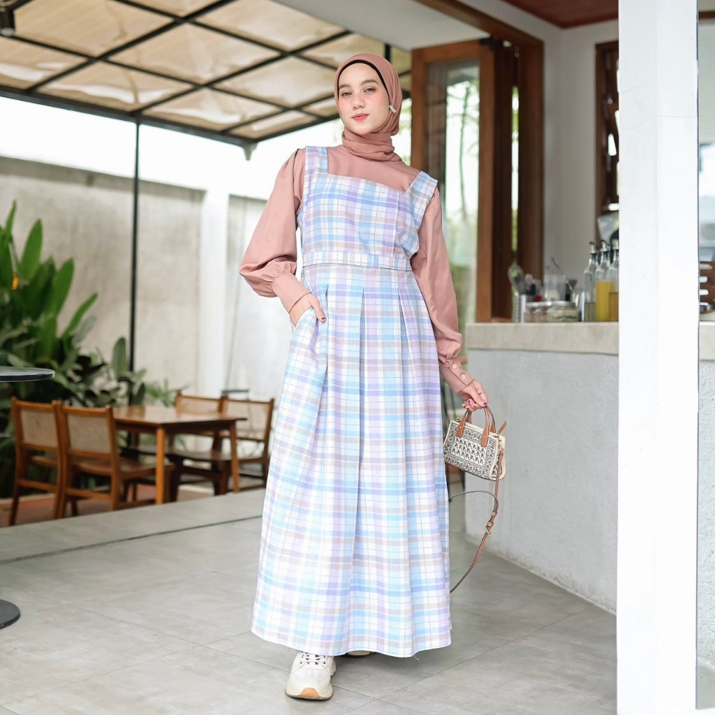 Faiha Dress