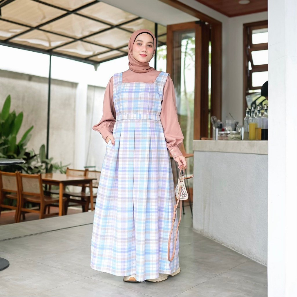 Faiha Dress