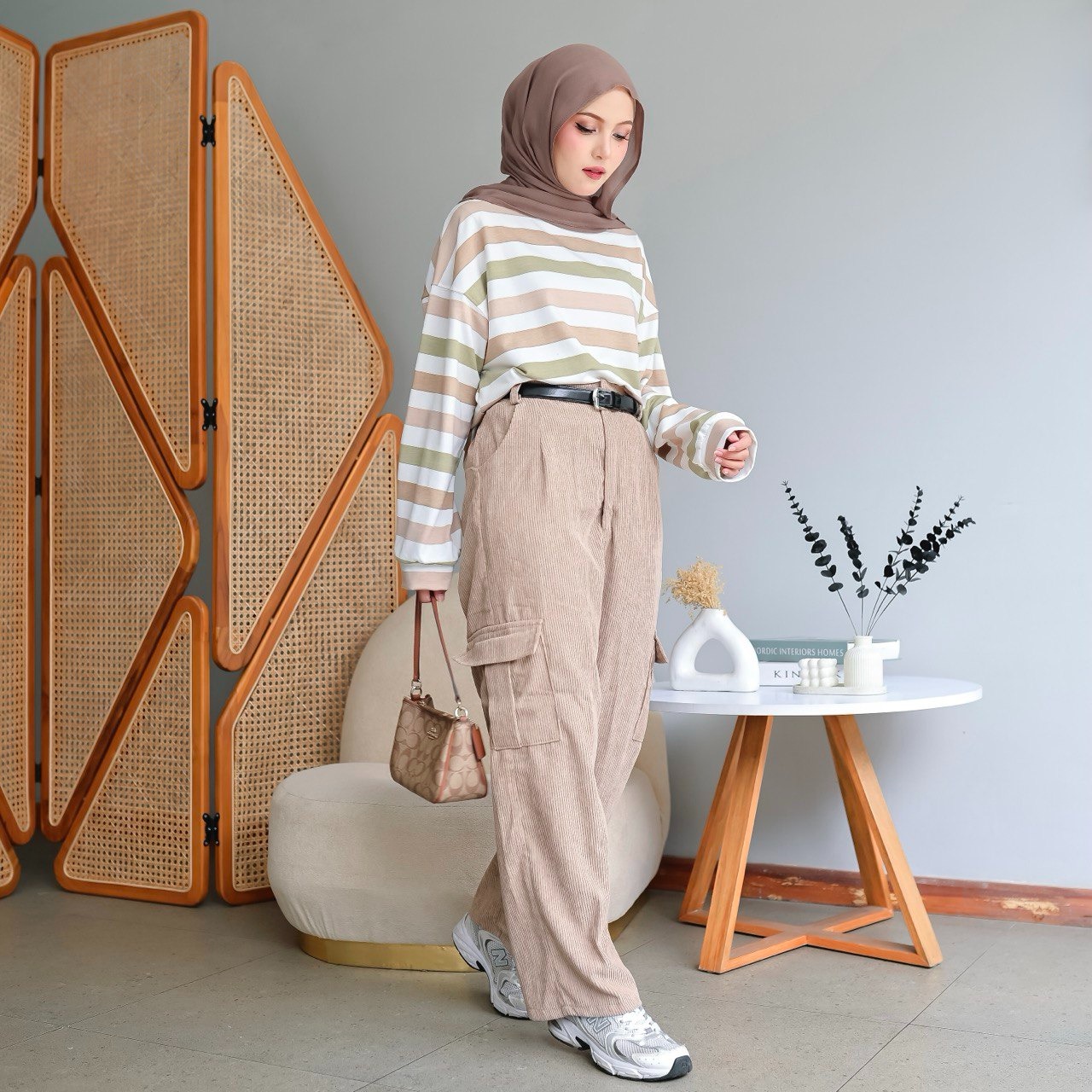 Paket Bundling 1 Buy Get Free (Kami Cargo Pants & Gyomi Shirt Atasa Wanita Busui Friendly)
