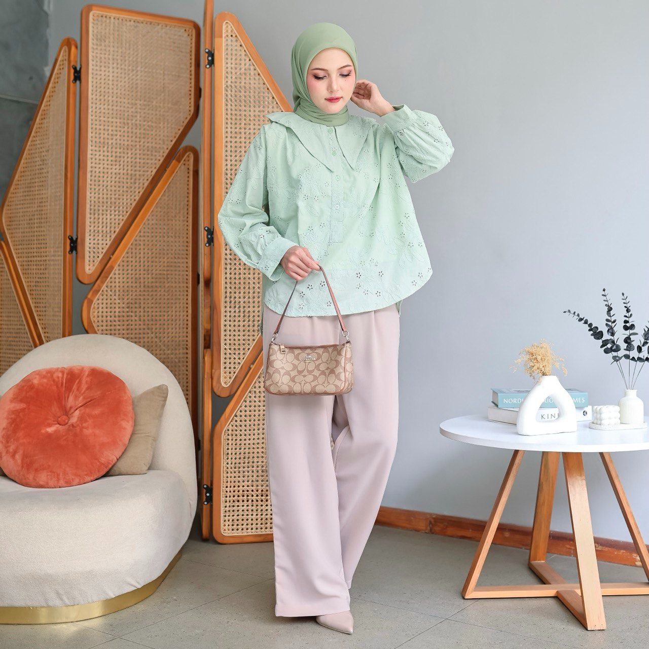 Paket Bundling 1 Buy Get Free (Palermo Pants & Mallory Shirt Atasa Wanita Busui Friendly)