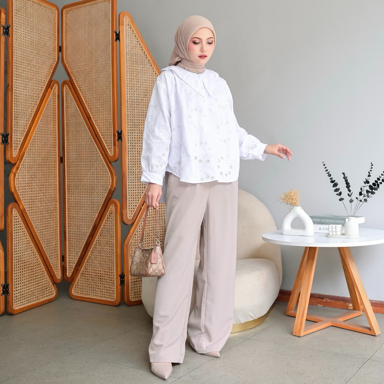 Paket Bundling 1 Buy Get Free (Palermo Pants & Mallory Shirt Atasa Wanita Busui Friendly)