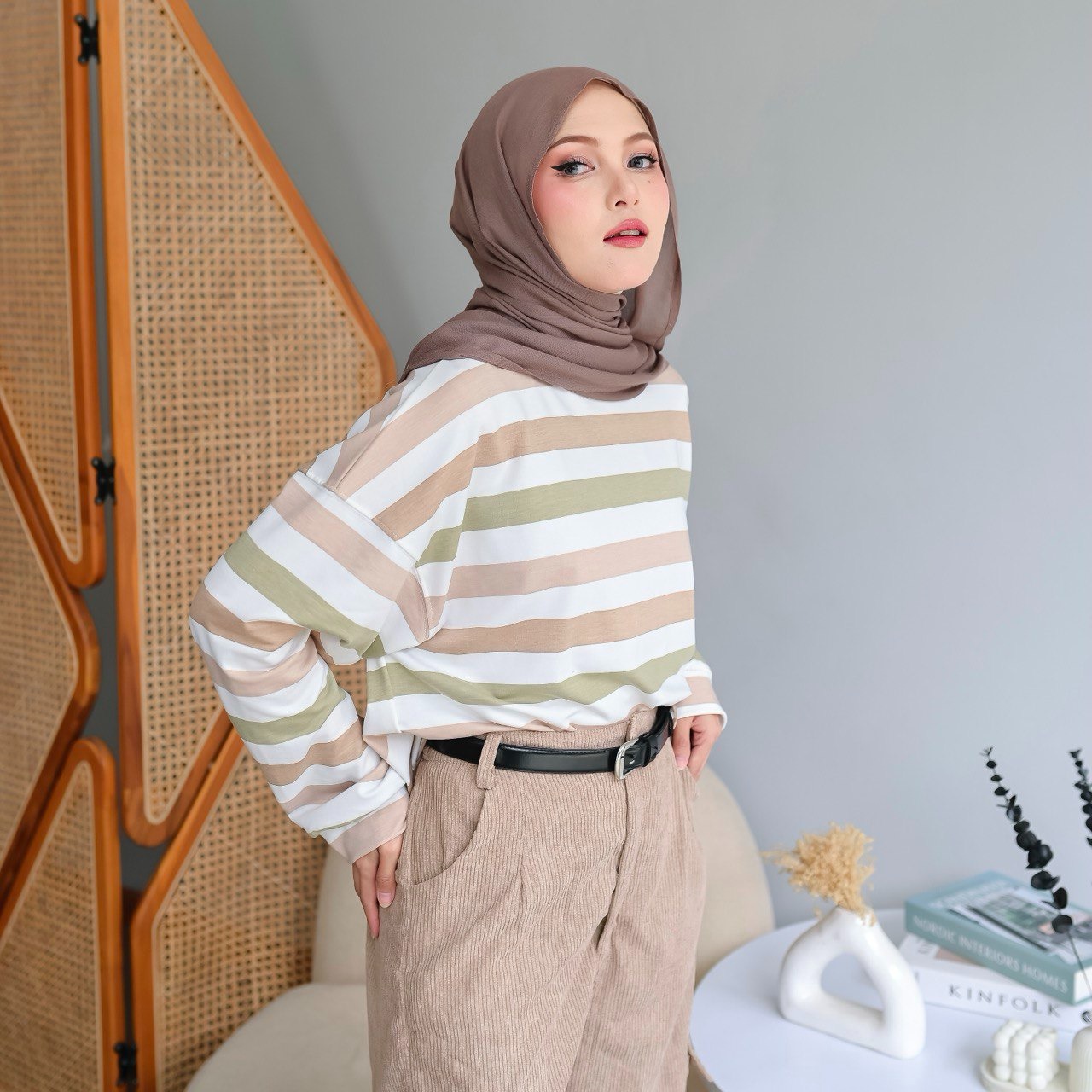 Paket Bundling 1 Buy Get Free (Kami Cargo Pants & Gyomi Shirt Atasa Wanita Busui Friendly)