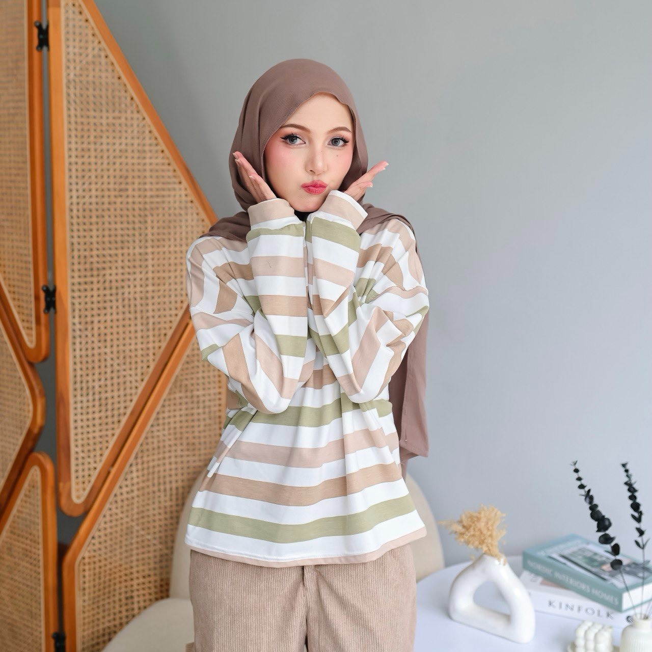Paket Bundling 1 Buy Get Free (Kami Cargo Pants & Gyomi Shirt Atasa Wanita Busui Friendly)