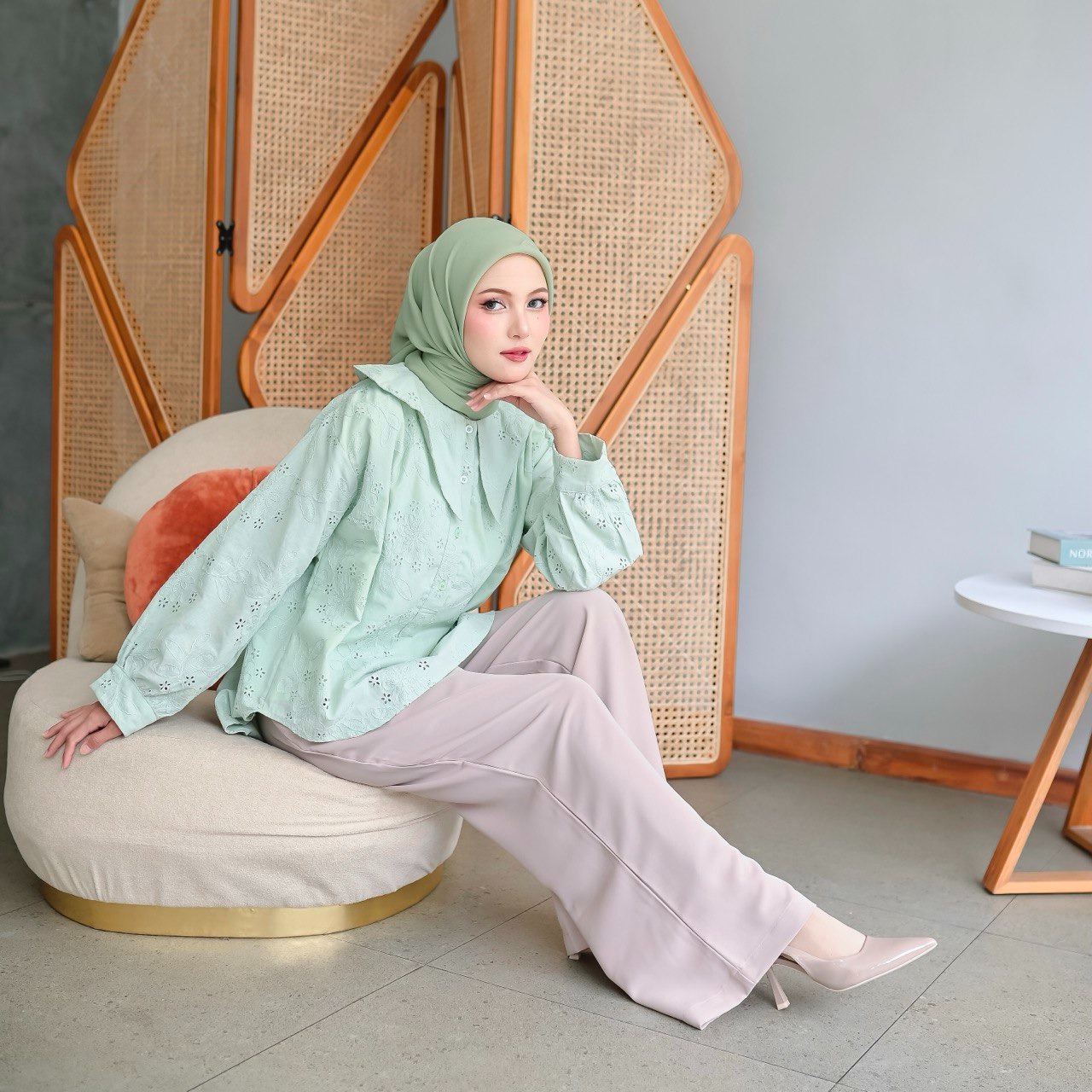 Paket Bundling 1 Buy Get Free (Palermo Pants & Mallory Shirt Atasa Wanita Busui Friendly)