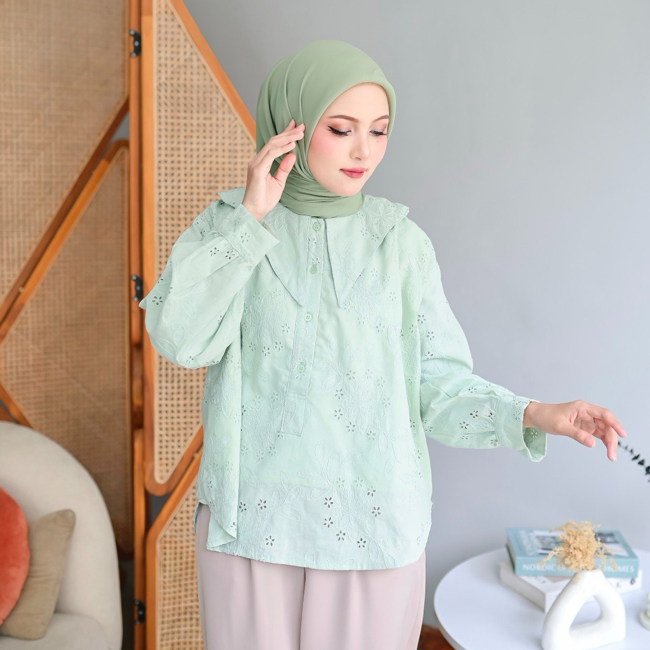 Paket Bundling 1 Buy Get Free (Palermo Pants & Mallory Shirt Atasa Wanita Busui Friendly)