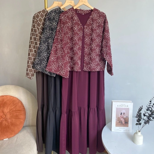 Mayaka Dress
