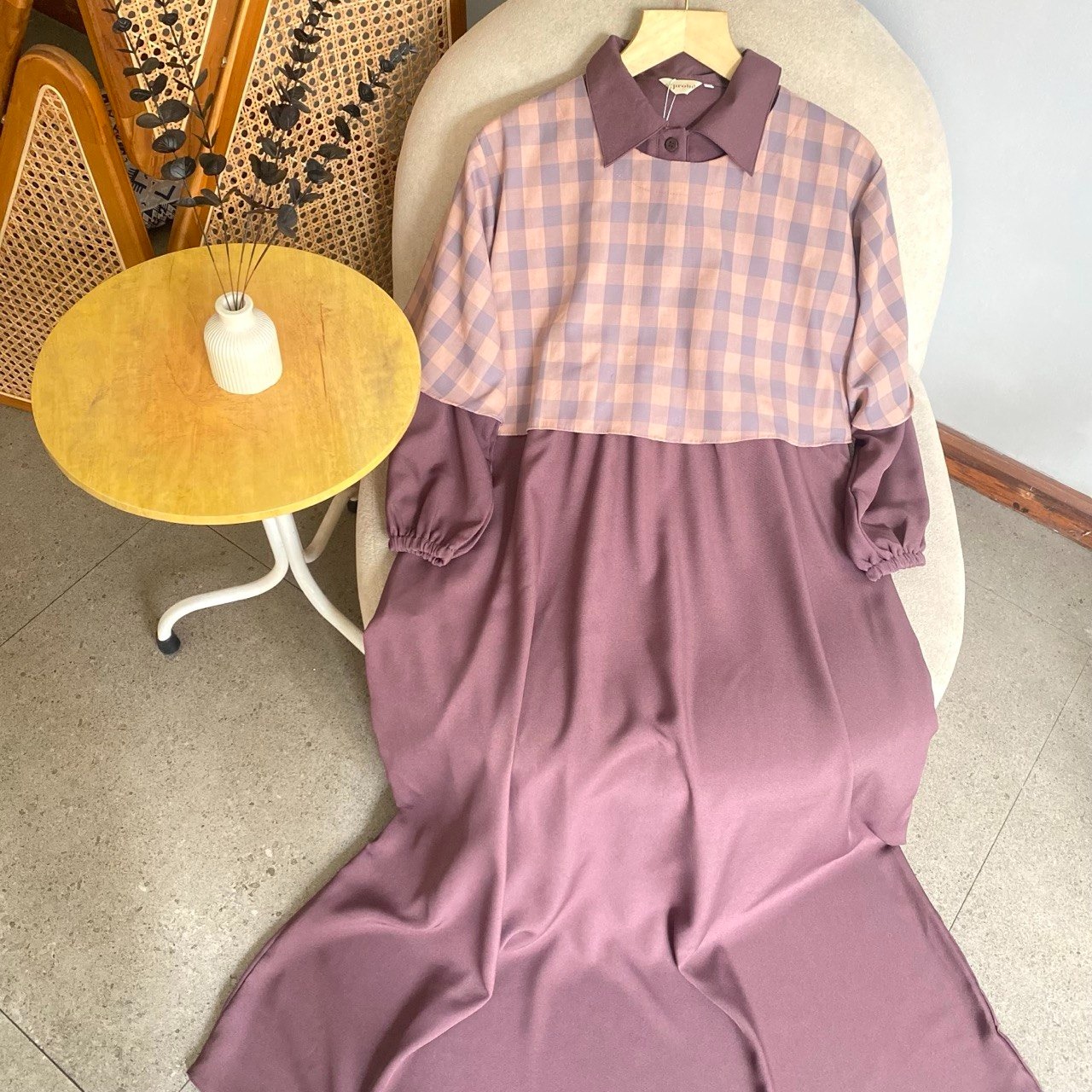 Yunabi Dress
