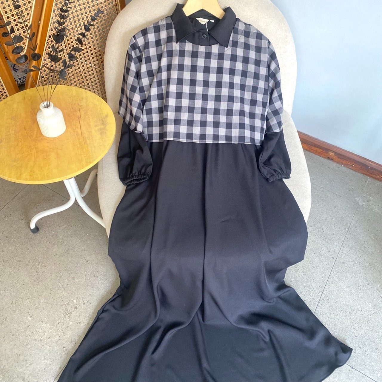 Yunabi Dress