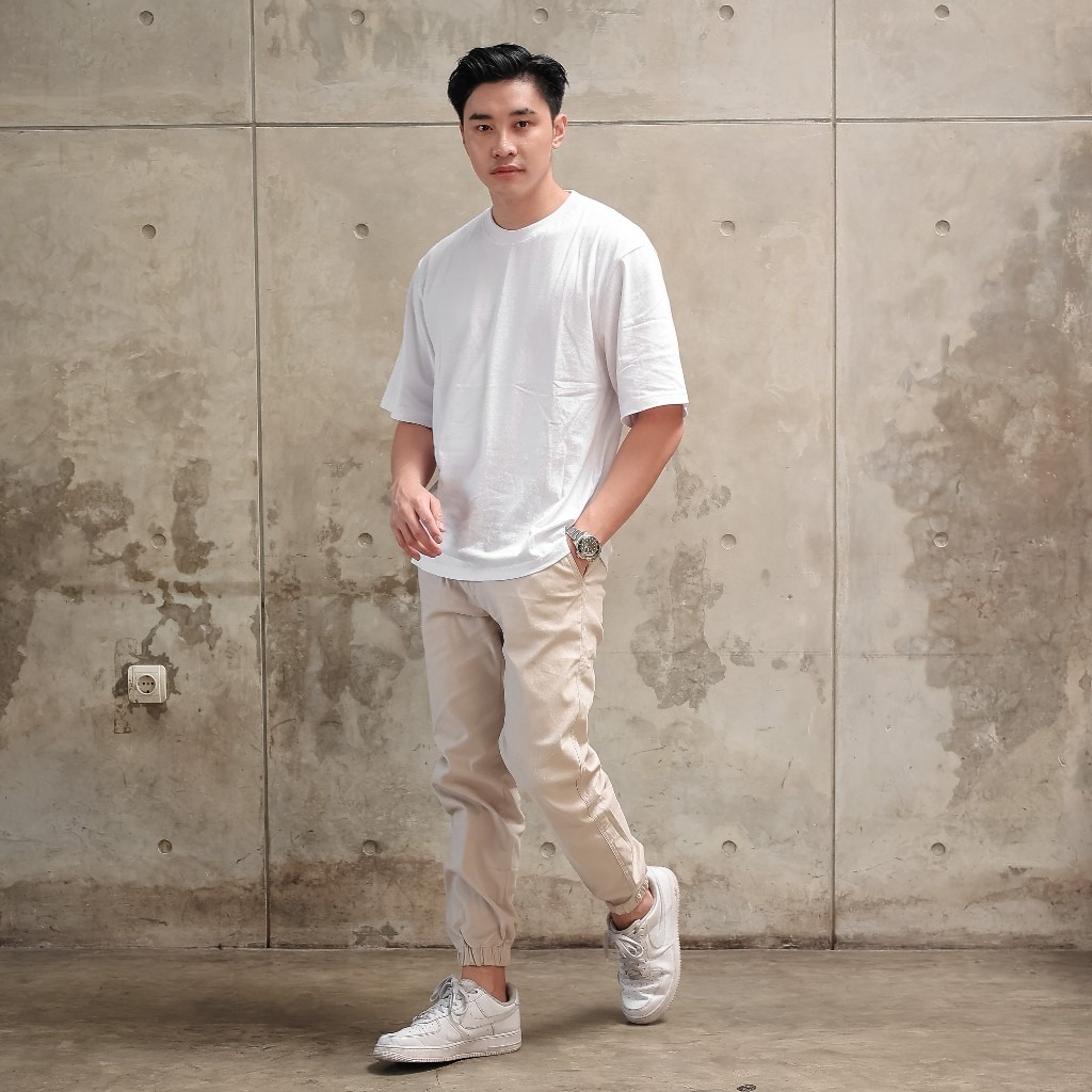 Delibra Celana Jogger Panjang Light Cream