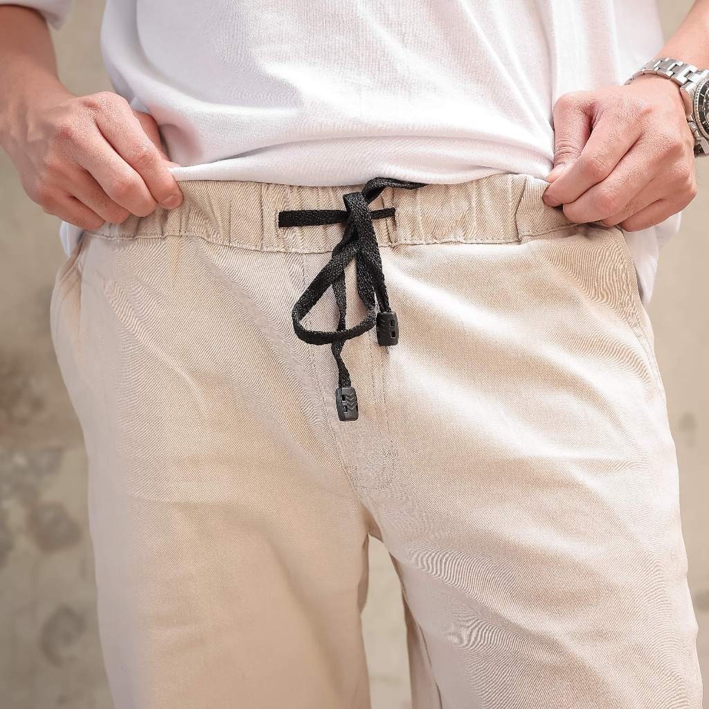 Delibra Celana Jogger Panjang Light Cream
