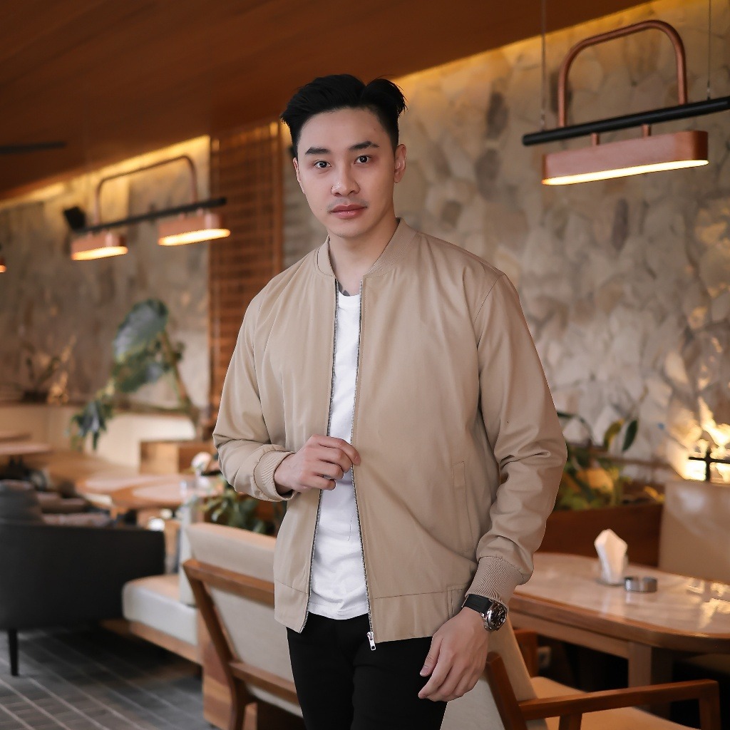 Jaket Bomber Canvas Cream