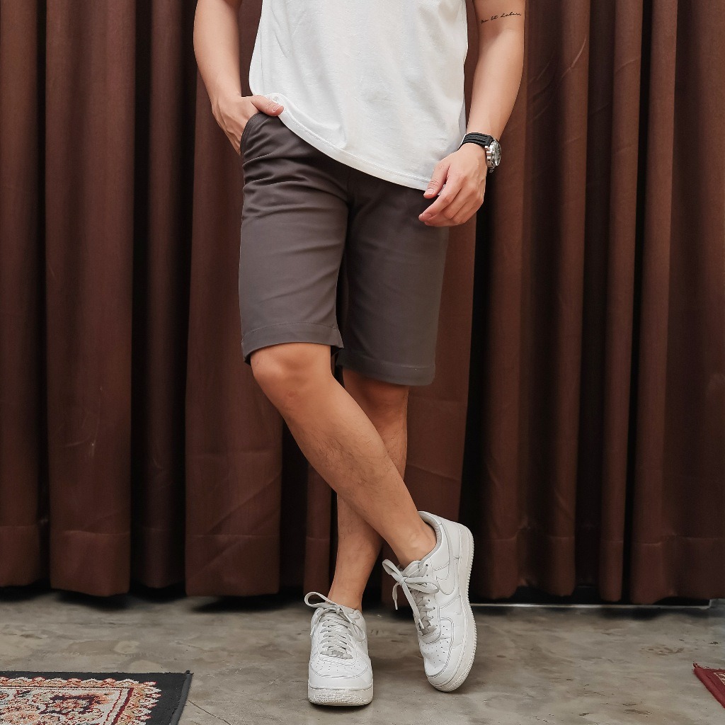 Delibra Celana Chino Pendek Pria
