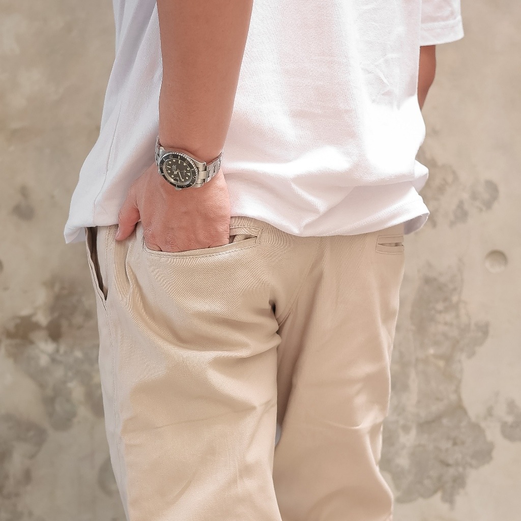 Delibra Celana Jogger Panjang Light Cream