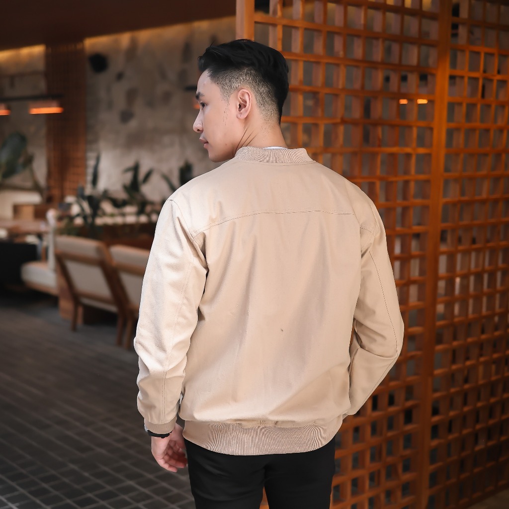 Jaket Bomber Canvas Cream