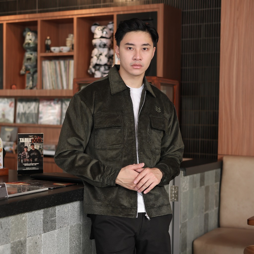 Delibra Jaket Pria Korduroy