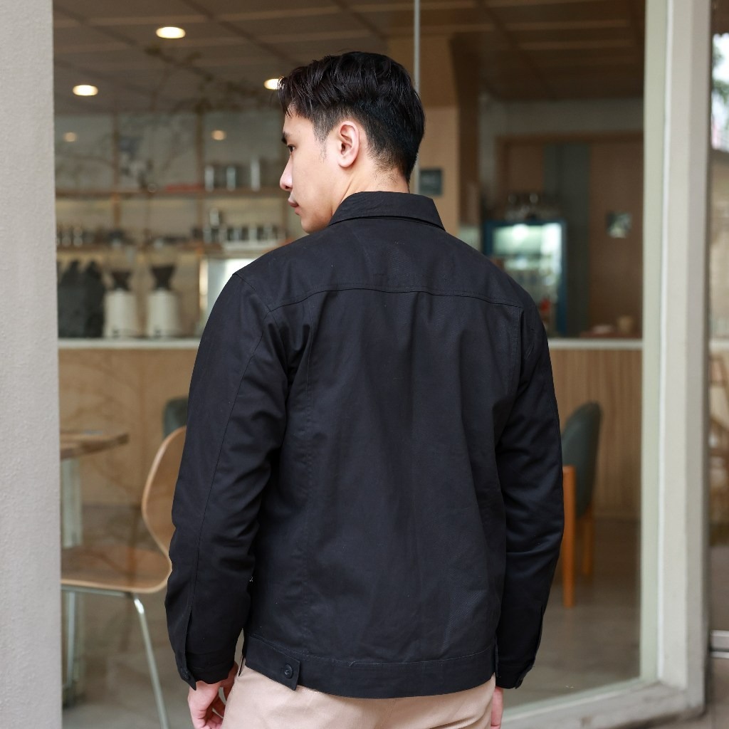 Delibra Jaket Trucker Pria