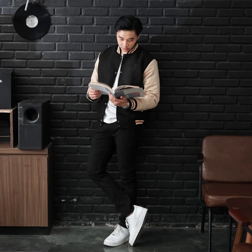 Delibra Jaket Bomber Pria Severus Black