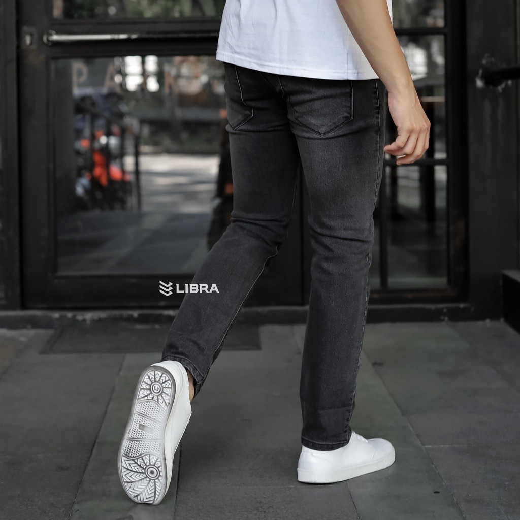 Delibra Celana Jeans Pria Grey Wash
