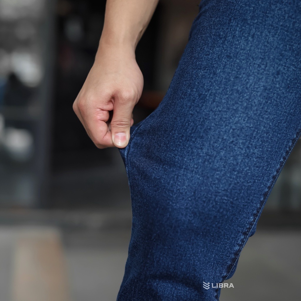 Delibra Celana Jeans Pria Panjang