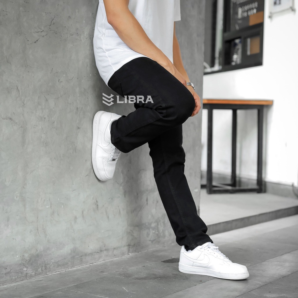 Delibra Celana Jeans Pria Panjang