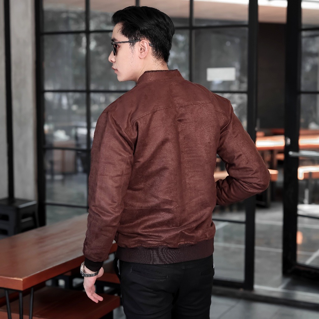 Jaket Bomber Suede Brown