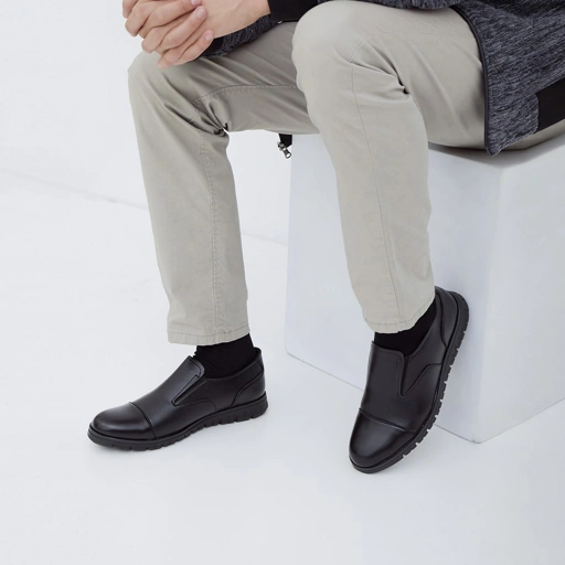 Image of PAULMAY Sepatu Slip On Pria Modena 33