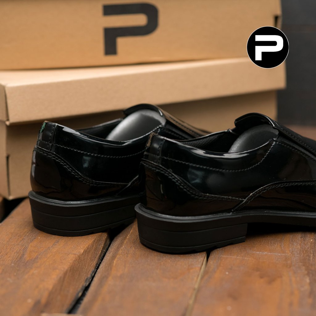 PAULMAY - Sepatu Formal Casual Pria Wina 100