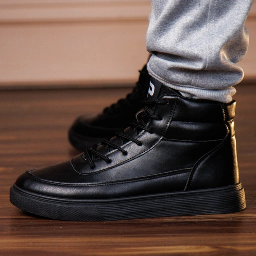 Image of PAULMAY - Sepatu Sneakers pria Bogota High