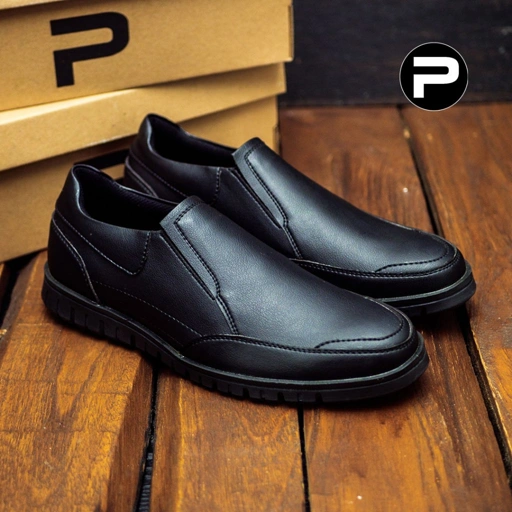 Image of PAULMAY - Sepatu Slip on Pria Modena 42