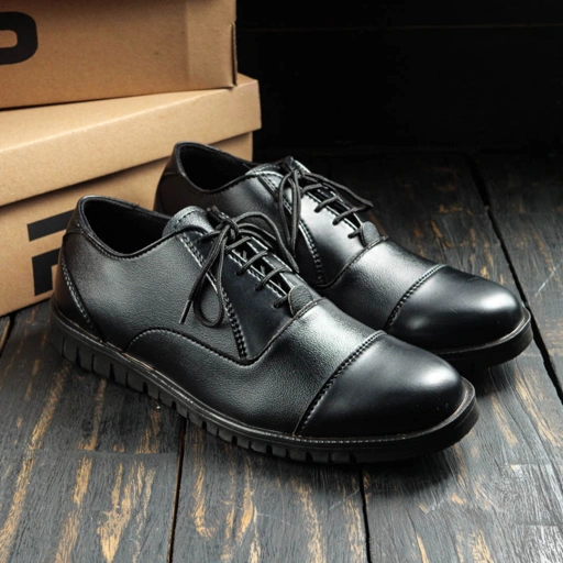 Image of PAULMAY Sepatu Sneakers Pria Modena 32