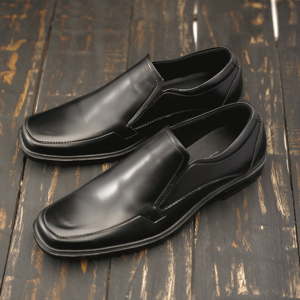 PAULMAY - Sepatu Formal Casual Pria Wina 68