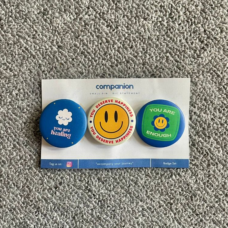 love yourself pin badge by colour company - 1 SET ISI 3 PCS