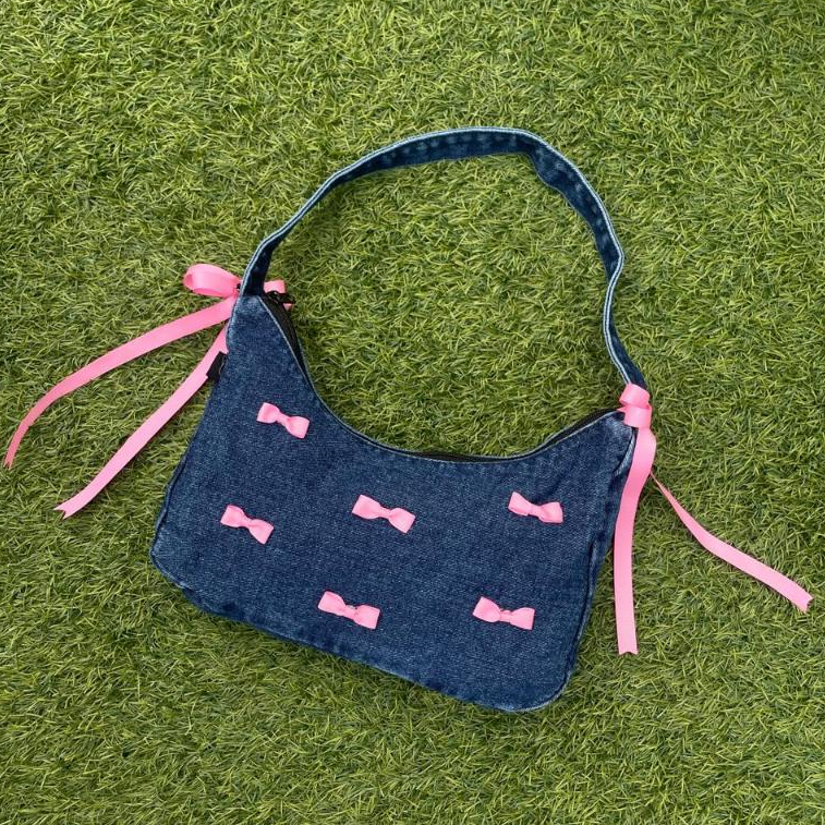 (companion) Seville Shoulder Bag Jeans Baguette Coquette
