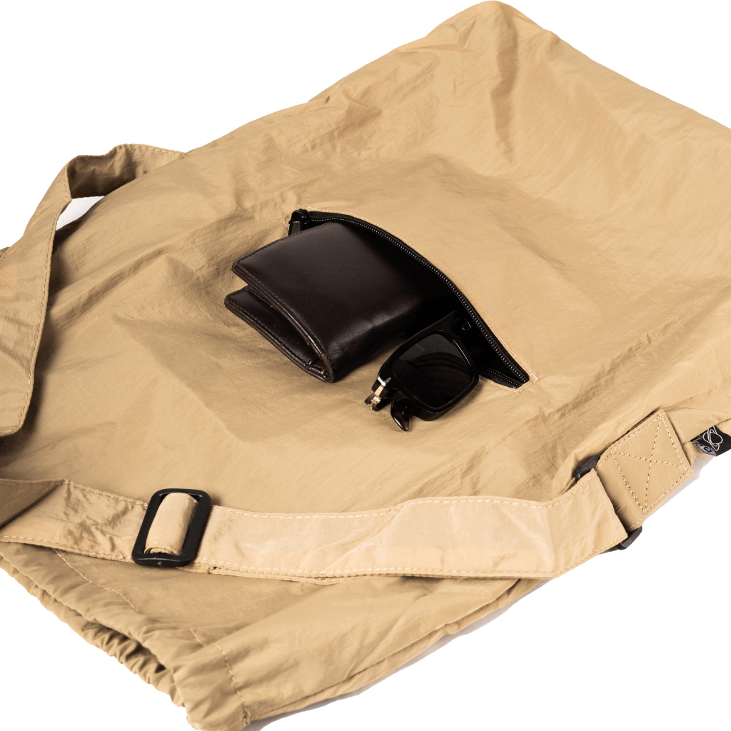 (Companion) Falten Drawsting Sling Bag Nylon Crinckle Slingbag